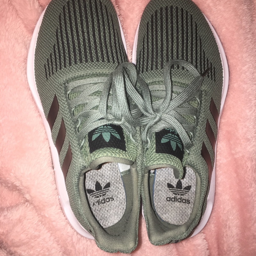 Size 7 youth olive green adidas